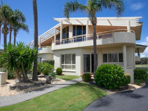 2 Coral Sands